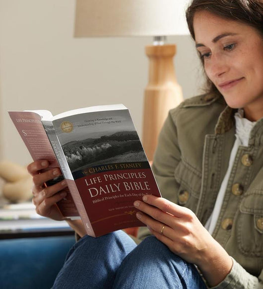 The Charles F. Stanley Life Principles Daily Bible